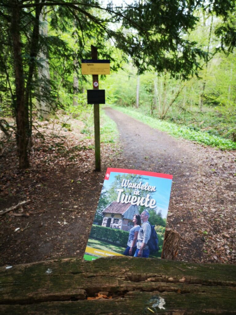 Wandelen in Twente van Truus Wijnen Wandelen in Twente van Truus Wijnen