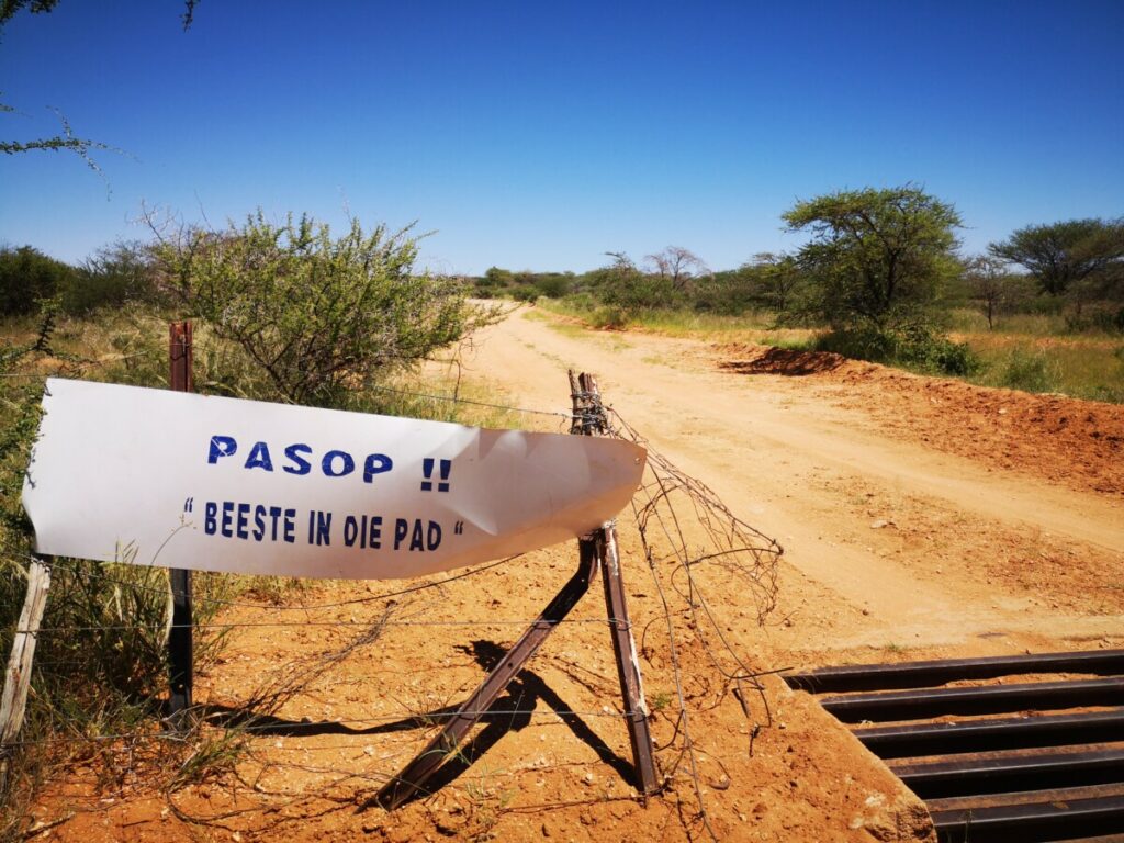 Onderweg naar Vingerklip - Namibie Onderweg naar Vingerklip - Namibie