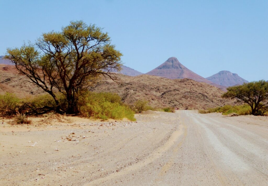 Hoogtepunten Daramaland - Onderweg naar Vingerklip - Namibie Onderweg naar Vingerklip - Namibie