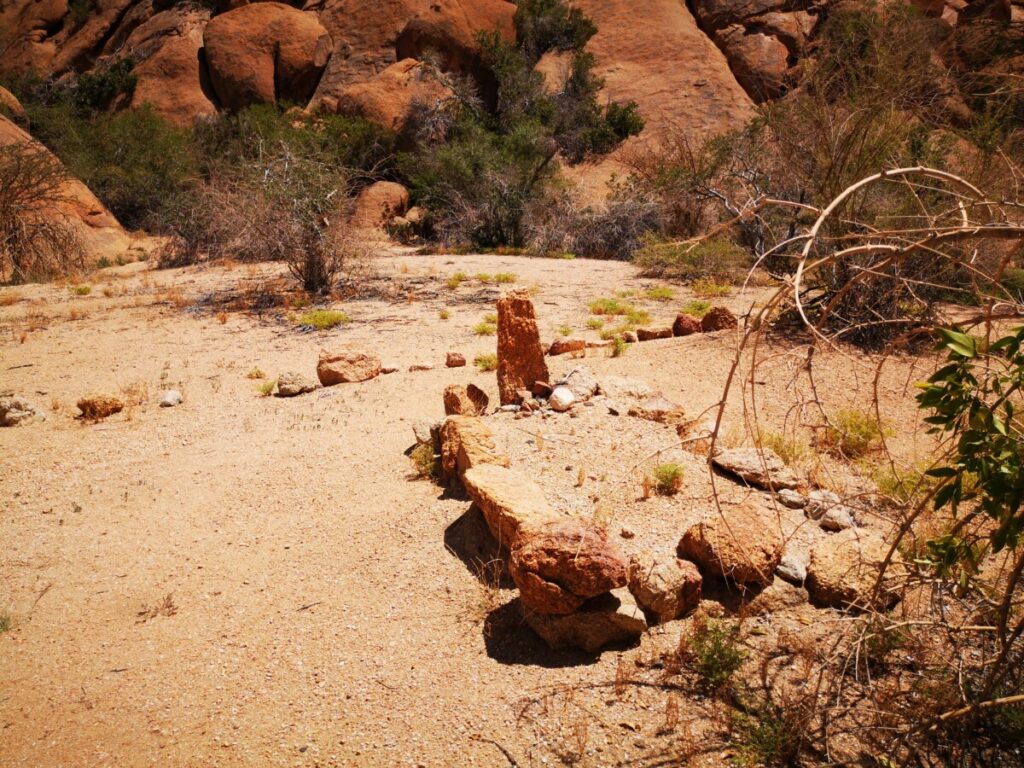 Old Fort Ruins - Bezoek aan Spitzkoppe Bezoek aan Spitzkoppe
