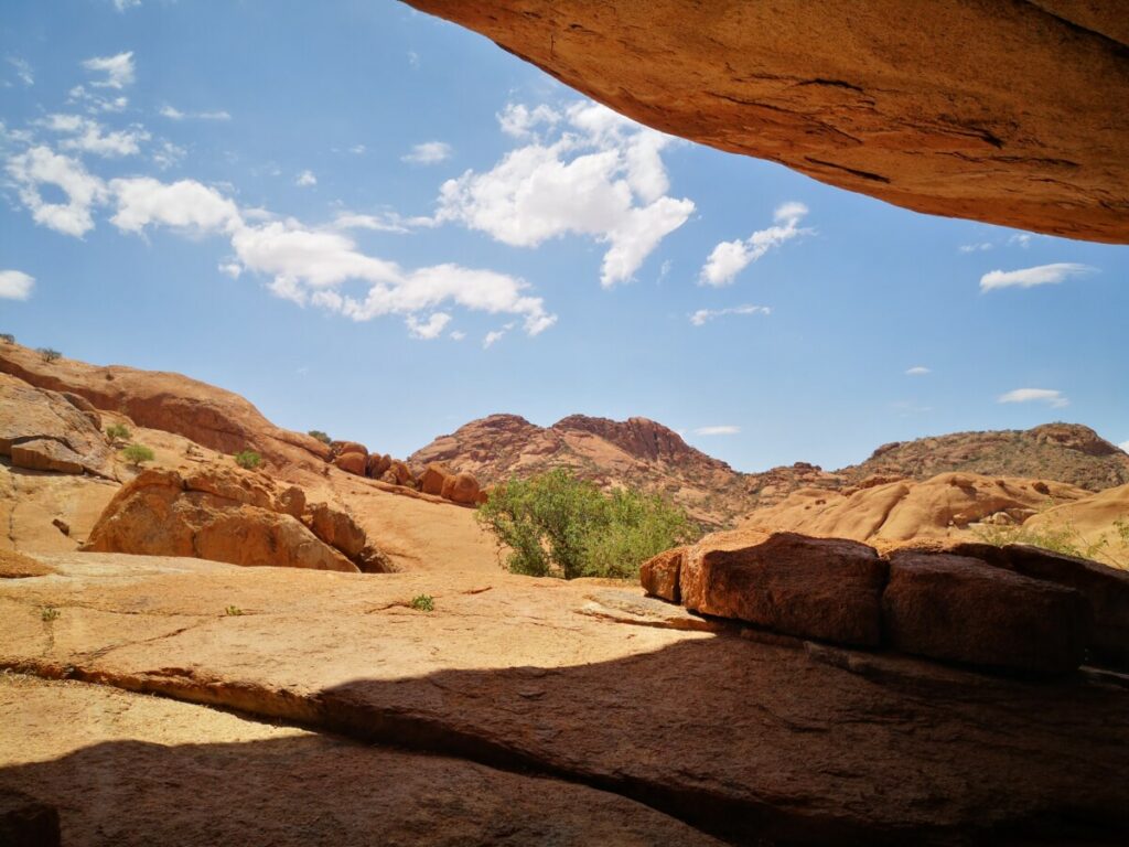 Muurschilderingen van de San bij Spitzkoppe Muurschilderingen van de San bij Spitzkoppe