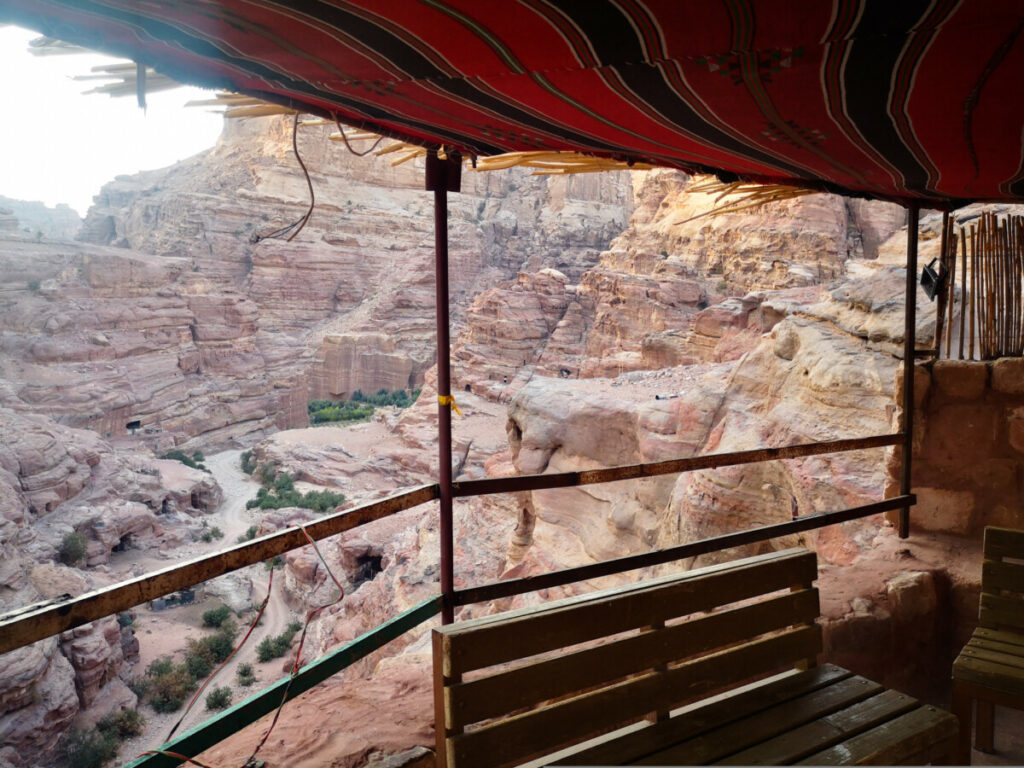 Overnachten in Petra met dit uitzicht? Overnachten in Petra met dit uitzicht?