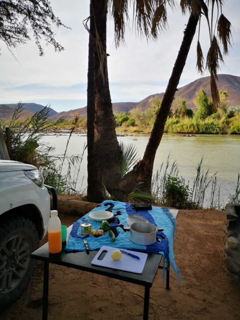 Kunene Rivier - Epupo Falls en Ruacana bezoeken - Namibië - Zinvol Reizen Kunene Rivier - Epupo Falls en Ruacana bezoeken - Namibië