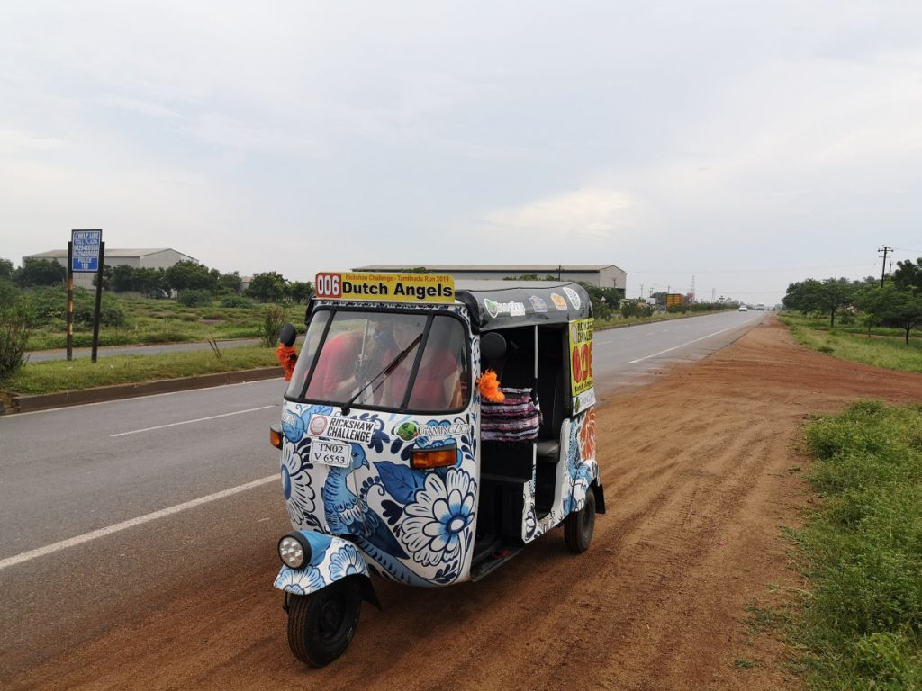 Tamil Nadu Run - Delfts blauwe Rickshaw Tamil Nadu Run - Delfts blauwe Rickshaw