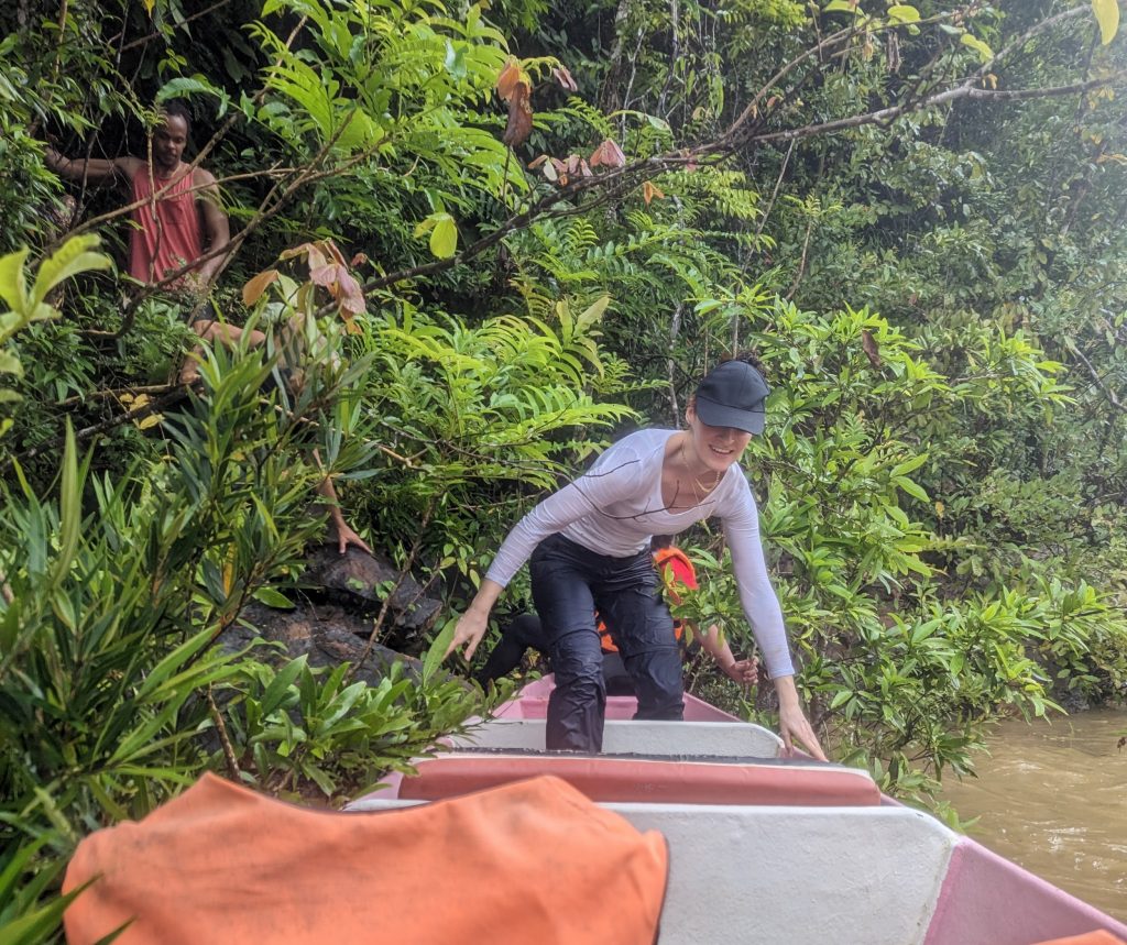 Bezoek het oudste regenwoud ter wereld de Taman Negara - Wandelen in het regenwoud Taman Negara, Maleisië Bezoek het oudste regenwoud ter wereld de Taman Negara - Wandelen in het regenwoud Taman Negara, Maleisië