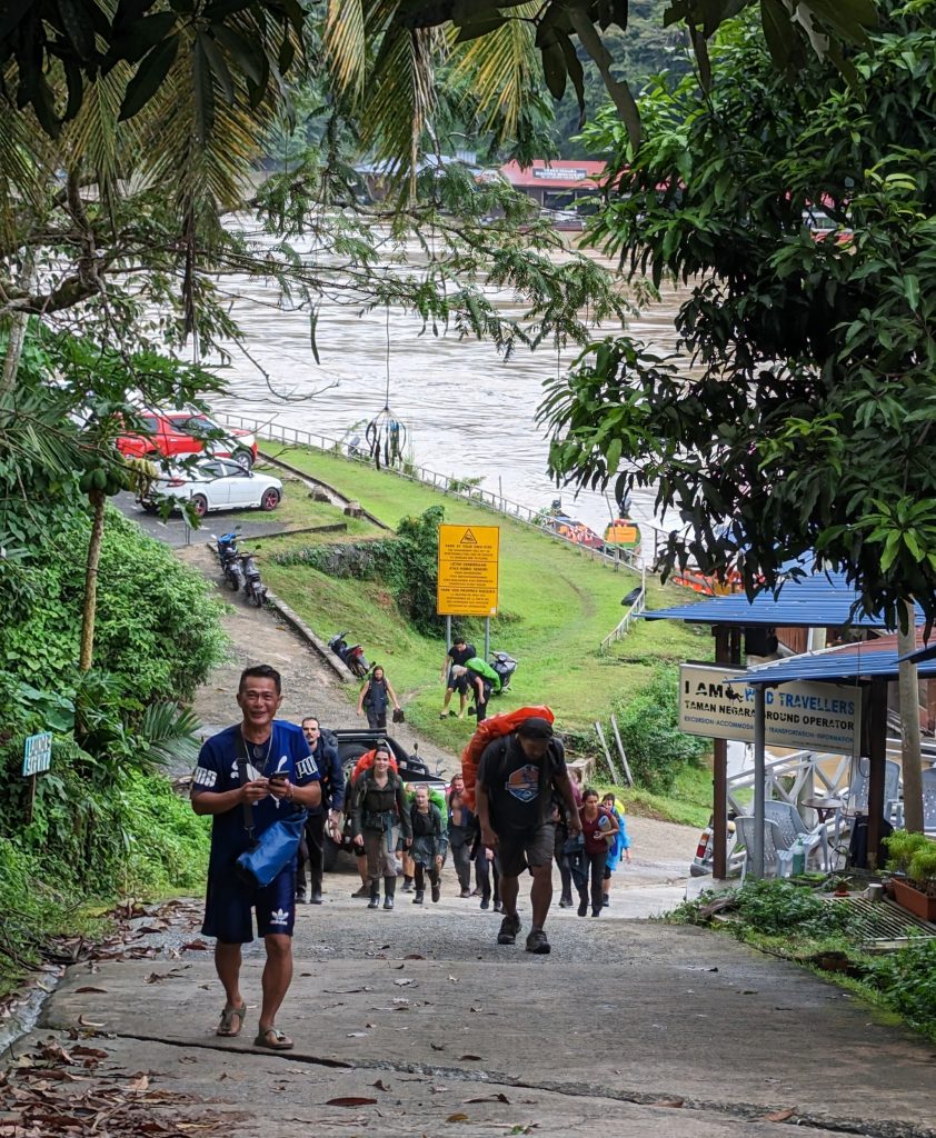 Bezoek het oudste regenwoud ter wereld de Taman Negara - Wandelen in het regenwoud Taman Negara, Maleisië