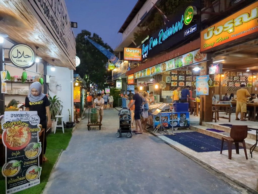 Walking Street Koh Lipe -Thailand Walking Street Koh Lipe -Thailand