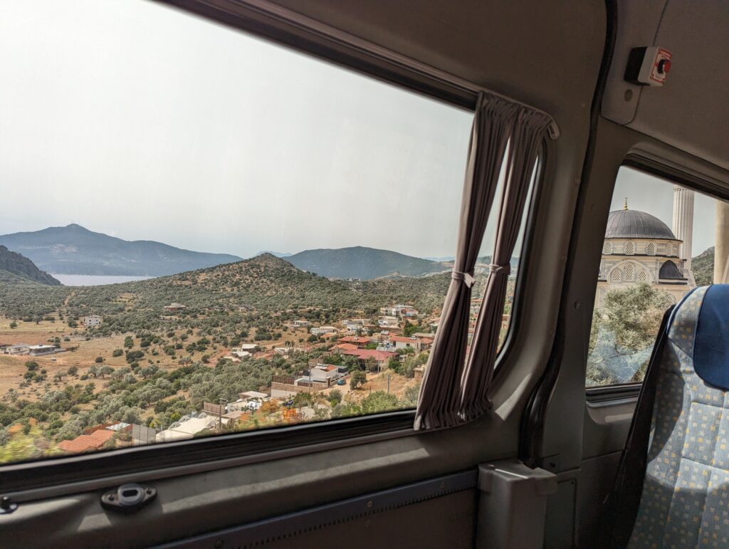 Met de dolmus naar Kas - Turkije Met de dolmus naar Kas - Turkije
