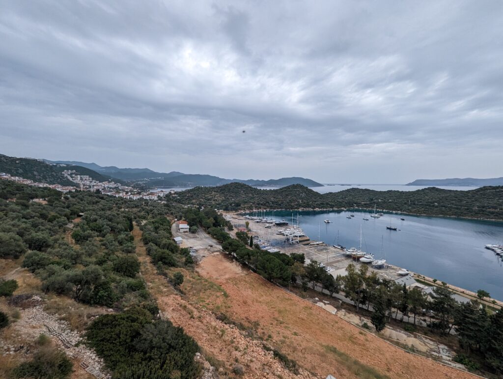 Kaş Viewpoint - 2x wandelen in Kaş aan de Lycische Kust - TUrkije Kaş Viewpoint - 2x wandelen in Kaş aan de Lycische Kust - TUrkije