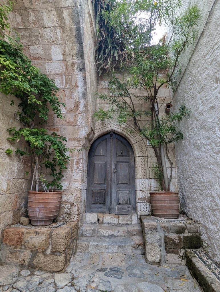 Lindos, het witte dorpje van Rhodos Lindos, het witte dorpje van Rhodos