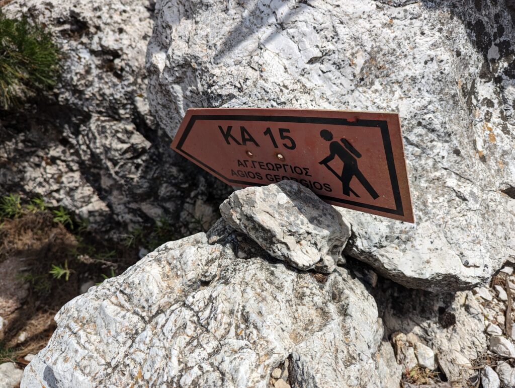 Avontuurlijk wandelen op Karpathos - Griekenland - Dag 3 Stroumboulas naar Lefkos Beach Avontuurlijk wandelen op Karpathos - Griekenland - Dag 3 Stroumboulas naar Lefkos Beach