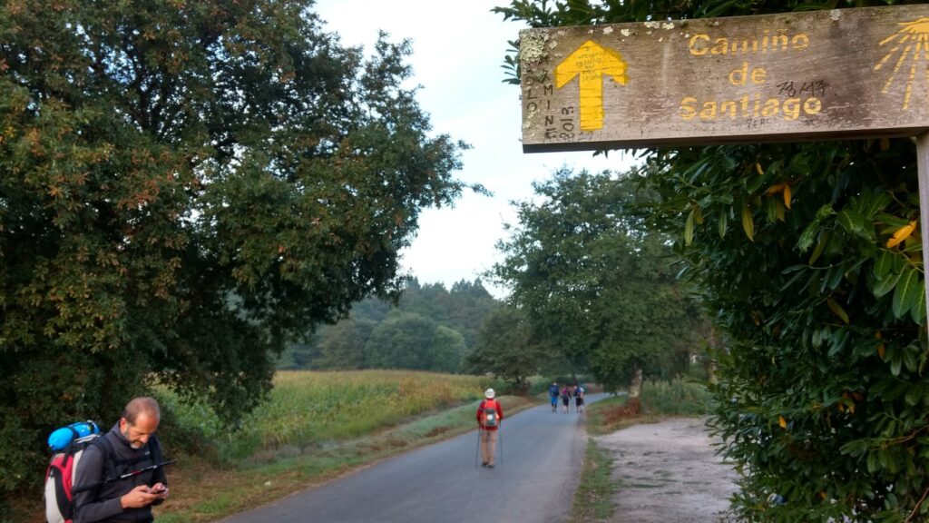 Pelgrimstocht naar Santiago de Compostela - Spanje - Alleen wandelen maar toch samen! Pelgrimstocht naar Santiago de Compostela - Spanje - Alleen wandelen maar toch samen!