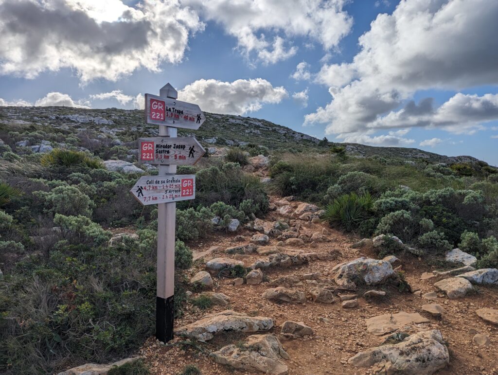 Wandelen op Mallorca - De lange afstand wandeling GR221 - Spanje Wandelen op Mallorca - De lange afstand wandeling GR221 - Spanje