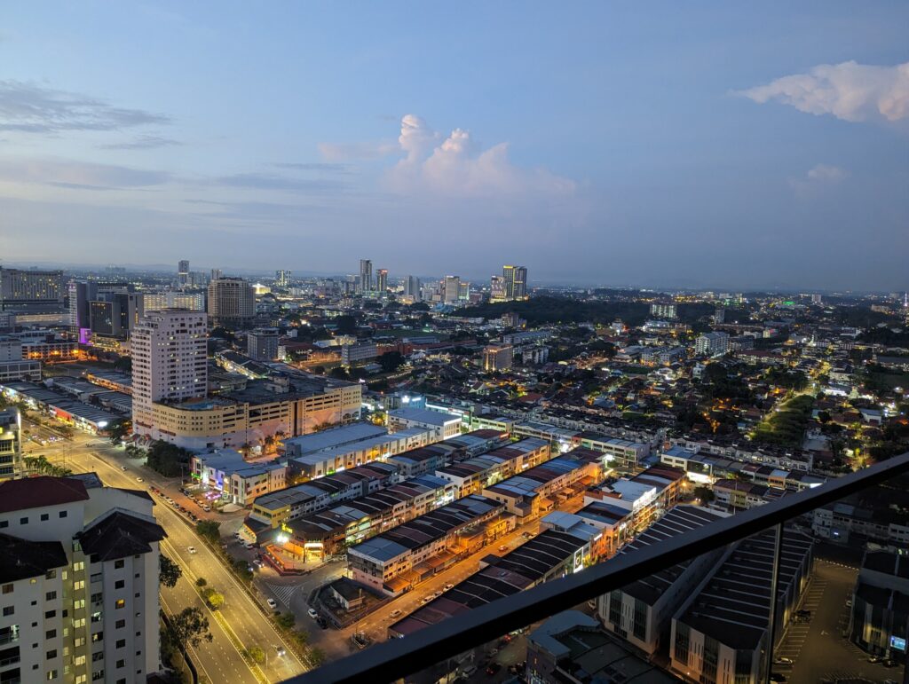 In 2023 was dit een maand lang mijn uitzicht elke ochtend - Melaka Zinvol Reizen In 2023 was dit een maand lang mijn uitzicht elke ochtend - Melaka Zinvol Reizen