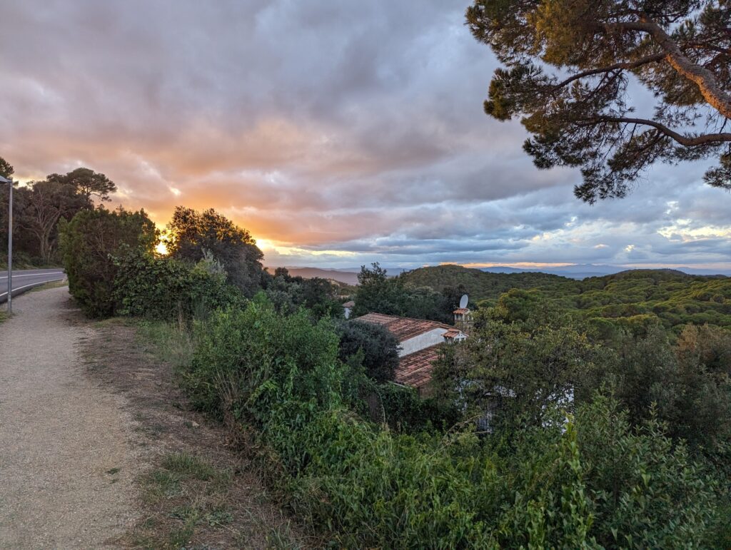 Hiken in Spanje langs de Costa Brava kust - Etappe Palamos naar Begur - GR92 Hiken in Spanje langs de Costa Brava kust - Etappe Palamos naar Begur - GR92