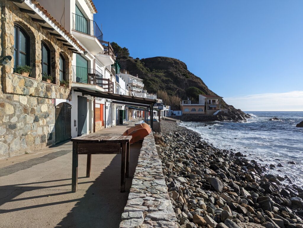 Hiken in Spanje - Etappe Palamos naar Begur - GR92 Hiken in Spanje langs de Costa Brava kust - Etappe Palamos naar Begur - GR92