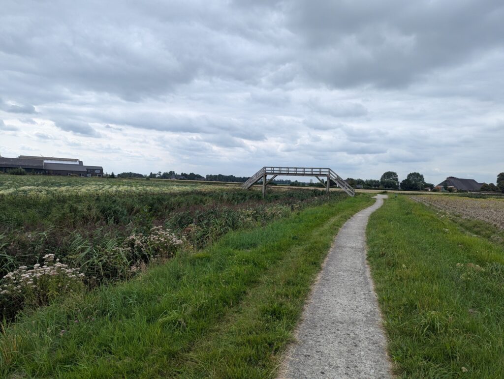Etappe 1 van het Pieterpad - Pieterburen naar Winsum Etappe 1 van het Pieterpad - Pieterburen naar Winsum