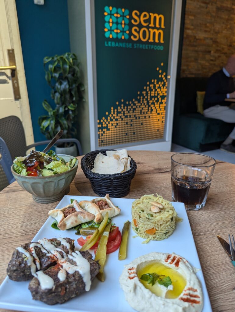 Heerlijk Libanees eten bij SemSom in Groningen - Pieterpad Heerlijk Libanees eten bij SemSom in Groningen - Pieterpad