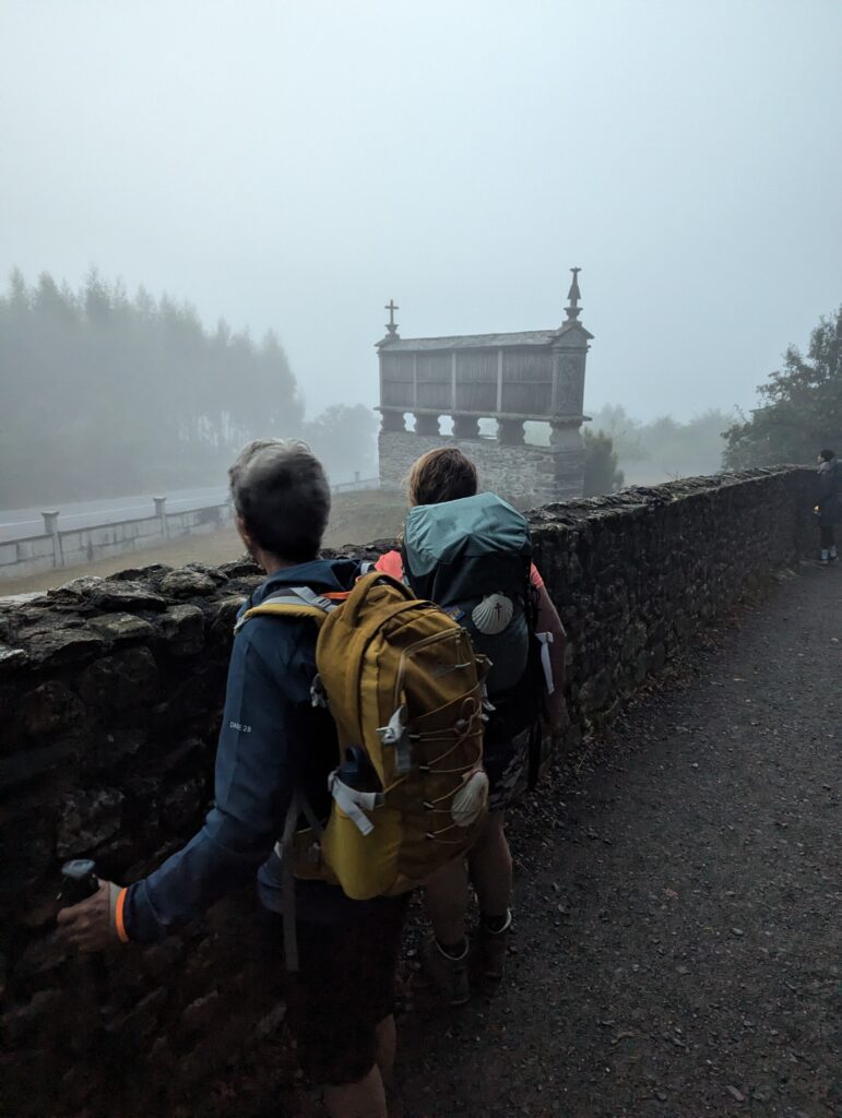 Dag 5 - Portomarin naar Palas de Rei - 25km Dag 5 - Portomarin naar Palas de Rei - 25km