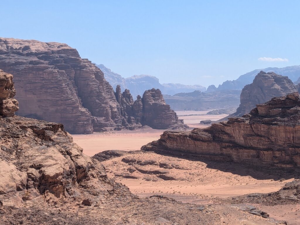 Wandelen in de Wadi Rum - Jordanie - Jordan Trail sectie 802 Wandelen in de Wadi Rum - Jordanie - Jordan Trail sectie 802