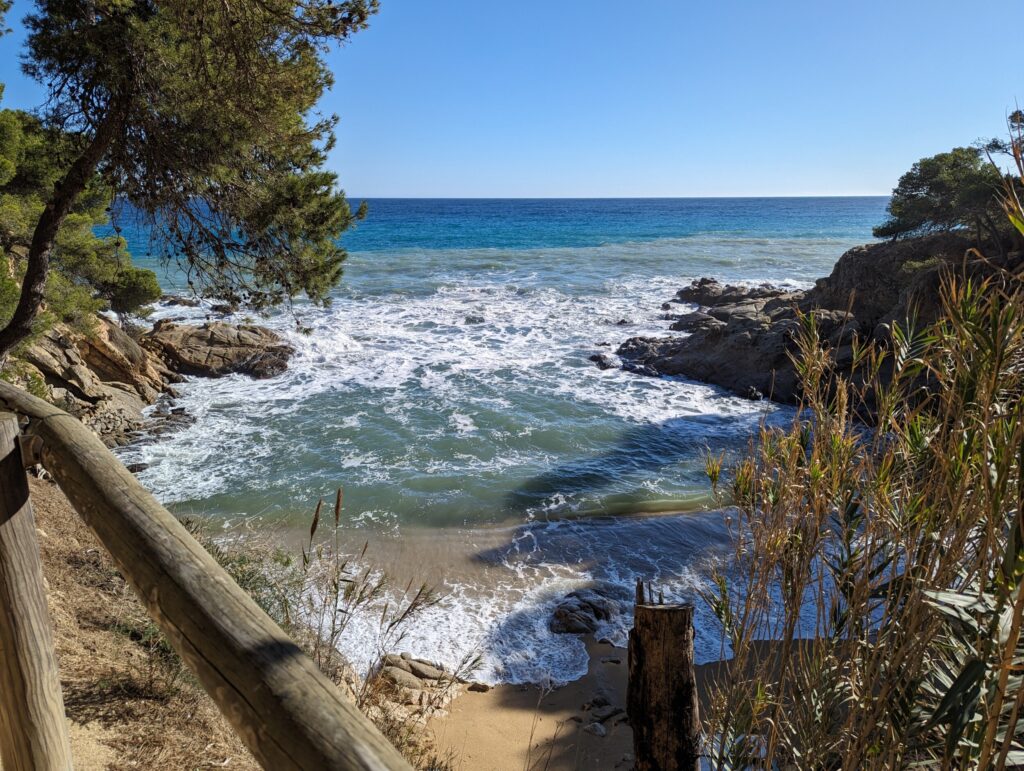 Wandelen langs de Catalaanse kust - Costa Brava, Spanje Wandelen langs de Catalaanse kust - Costa Brava, Spanje
